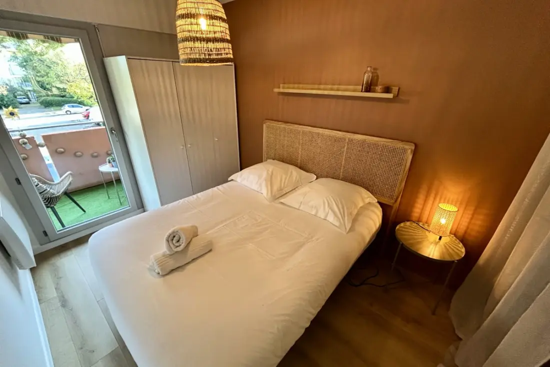 Residence Charmerende T2 aircondition med terrasse og parkering 600 M De La Plage
