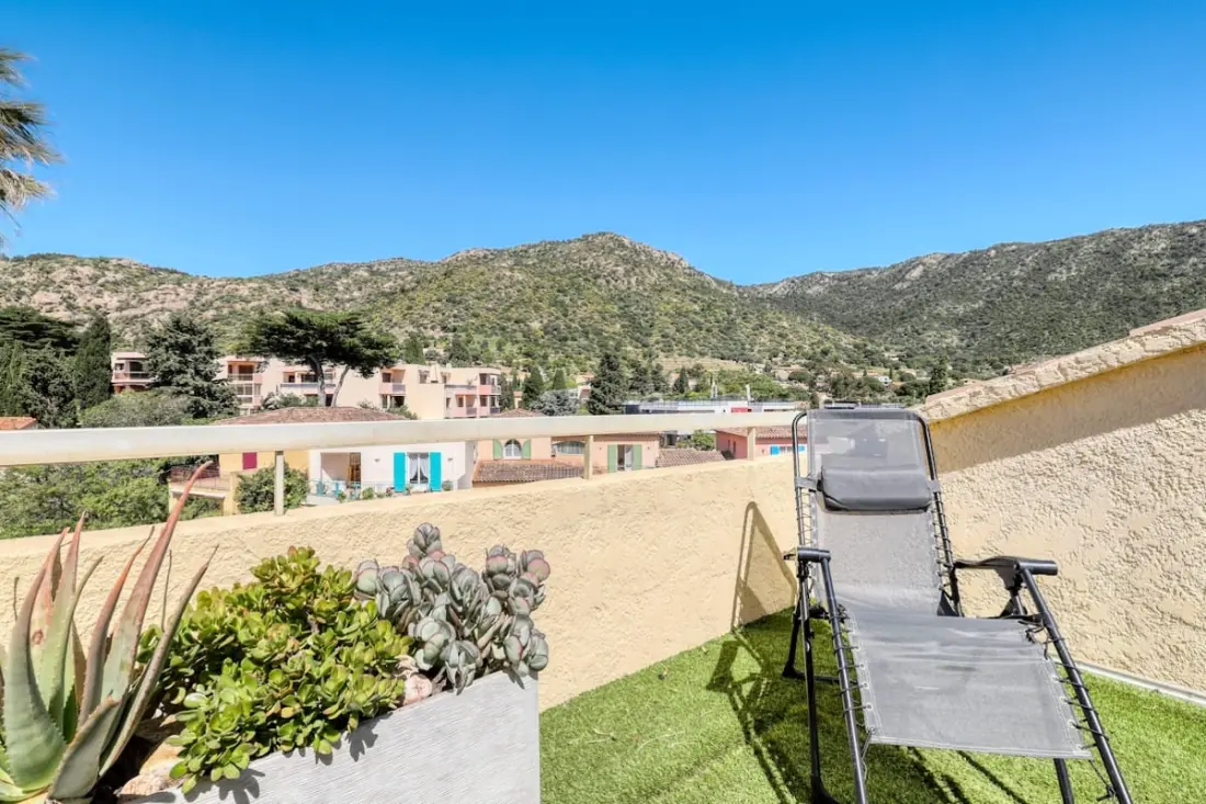 Residence Duplex 31 Csillagok★ T3, Terrace 18m2 Sea Nézet: Near Beach