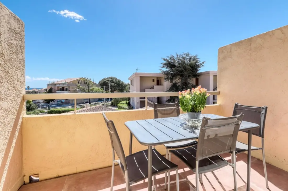 Residence Duplex 31 Csillagok★ T3, Terrace 18m2 Sea Nézet: Near Beach