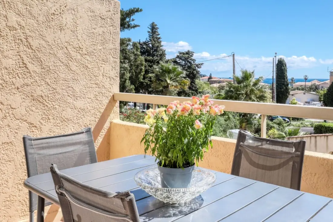 Residence Duplex 31 Csillagok★ T3, Terrace 18m2 Sea Nézet: Near Beach