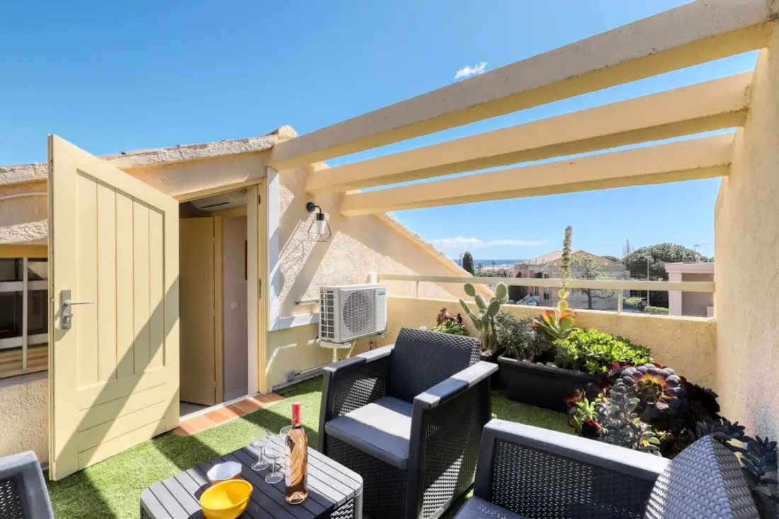 Residence Duplex 31 Csillagok★ T3, Terrace 18m2 Sea Nézet: Near Beach