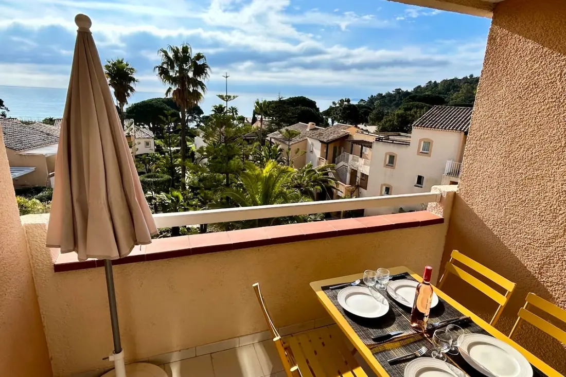 Residence L’anse De Pramousquier, T2 View Sea! Beachside