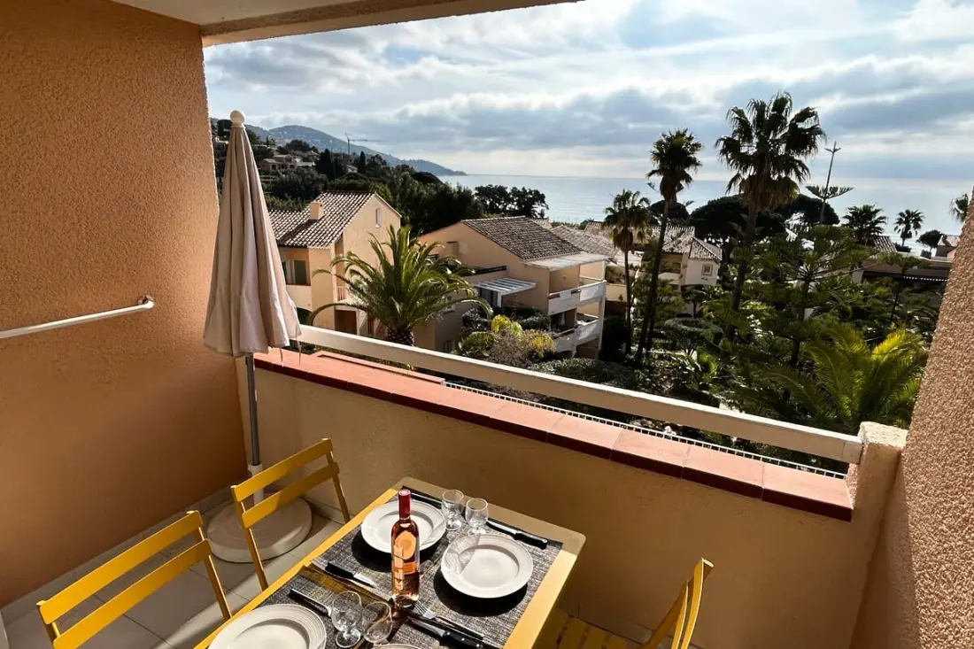 Residence L’anse De Pramousquier, T2 View Sea! Beachside