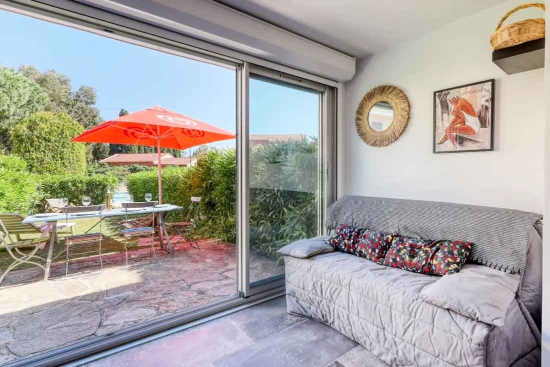 Residence Magnificent, Refait à Neuf, Near Beach & Pool