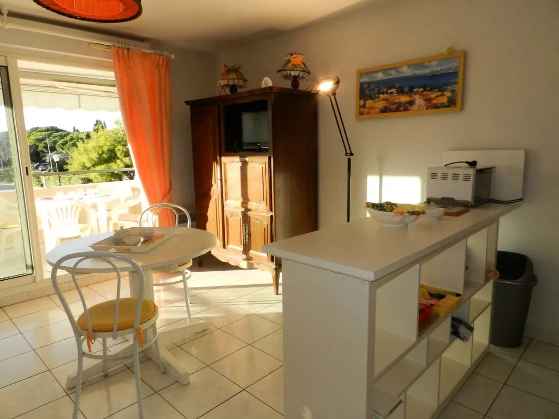Riviera Residence