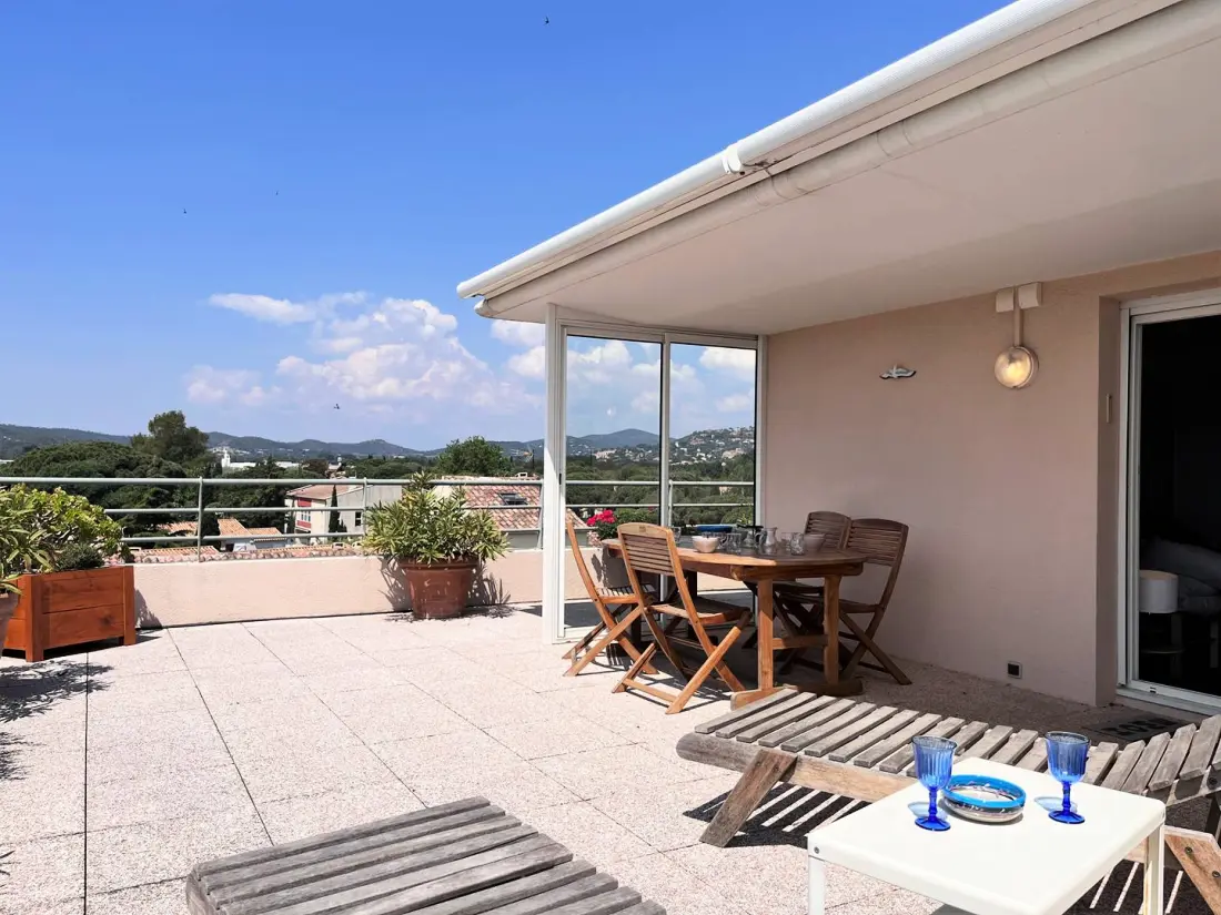 Riviera Residence