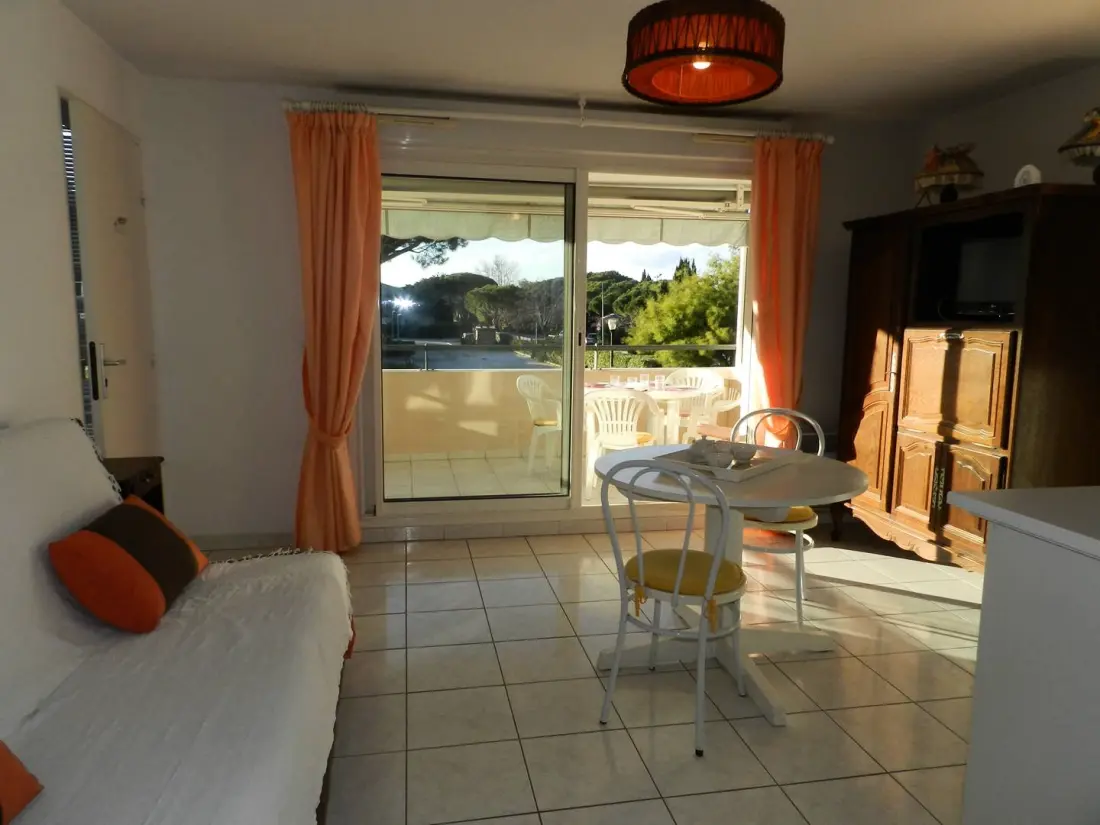 Riviera Residence