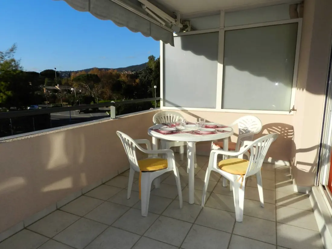 Riviera Residence
