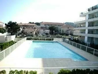 Riviera Residence