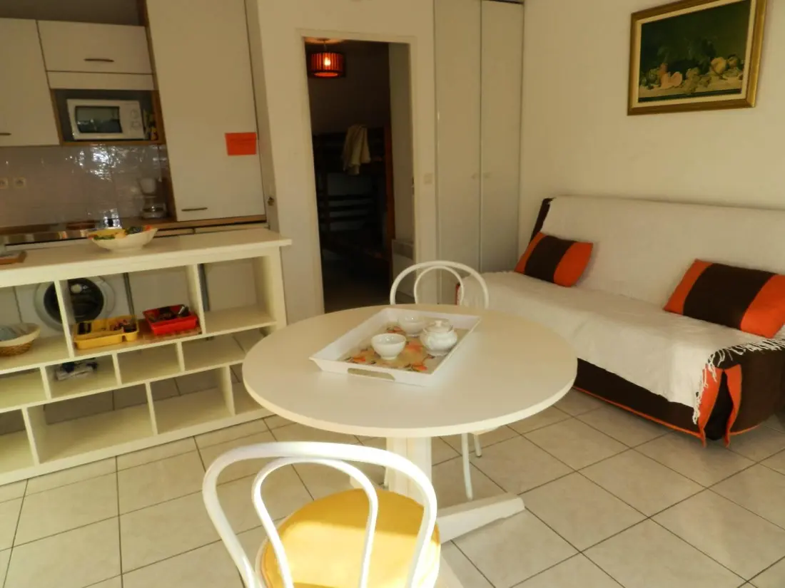 Riviera Residence