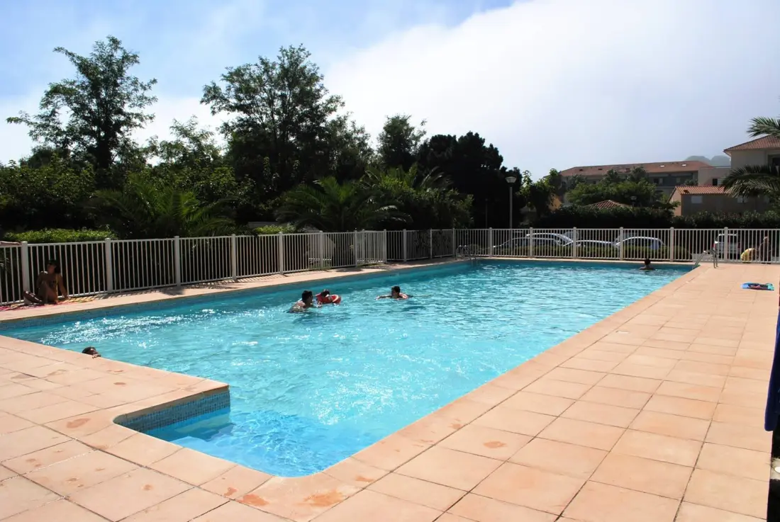 Riviera Residence