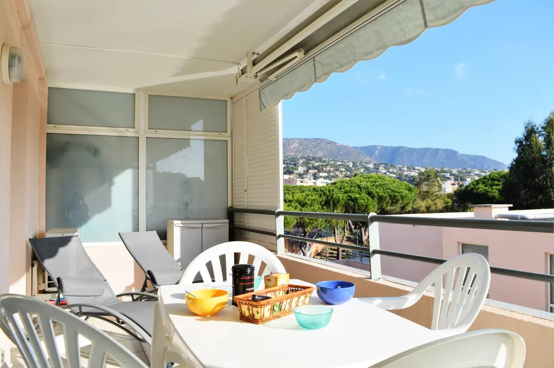 Riviera Residence