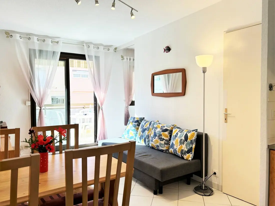Saint James Residence