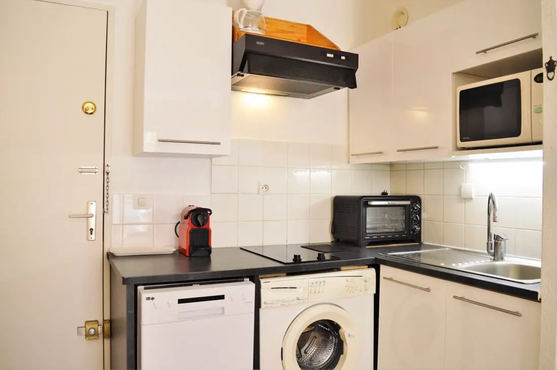 Saint James Residence