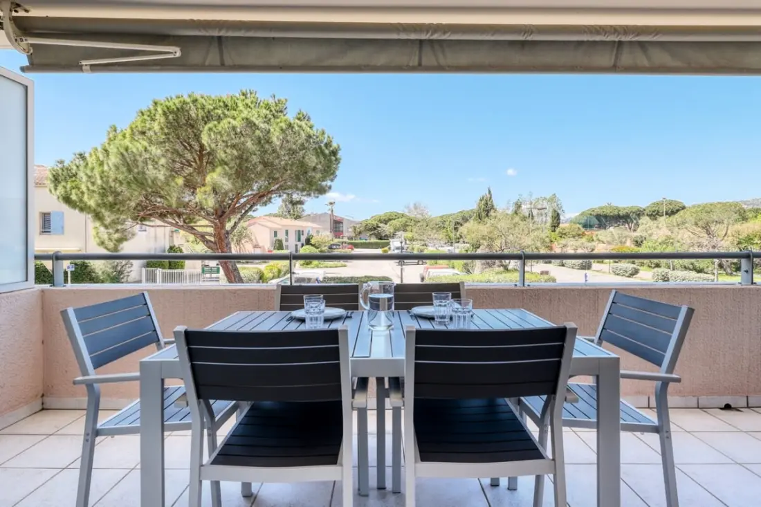 Residence T2 Au Lavandou - Residence med Swimmingpool