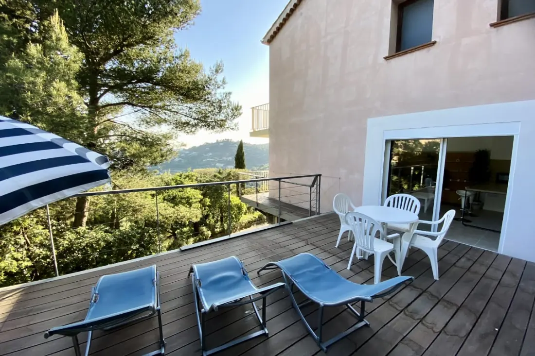 T2 felújított rezidenciát Sea és Grand Balcony View - Aiguebelle, Lavandou