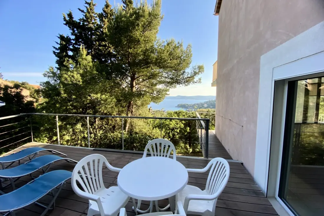 T2 felújított rezidenciát Sea és Grand Balcony View - Aiguebelle, Lavandou