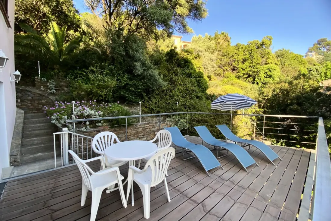 T2 felújított rezidenciát Sea és Grand Balcony View - Aiguebelle, Lavandou