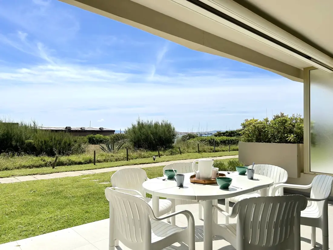 Thalassa Residence