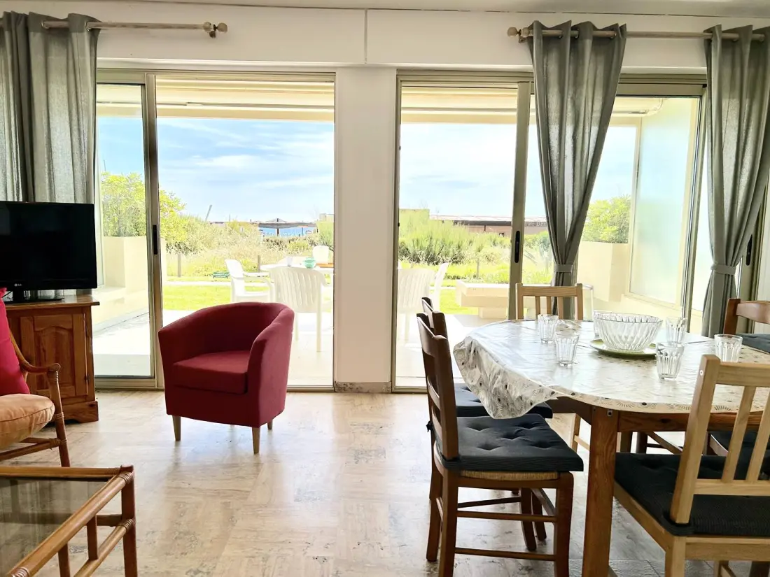Thalassa Residence