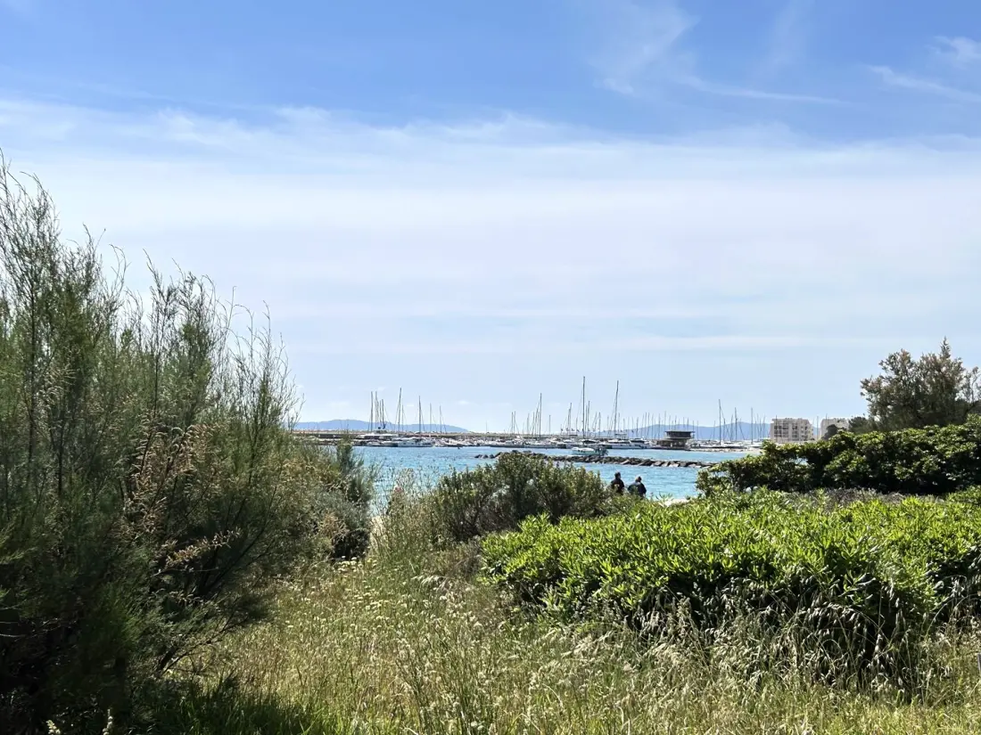 Thalassa Residence
