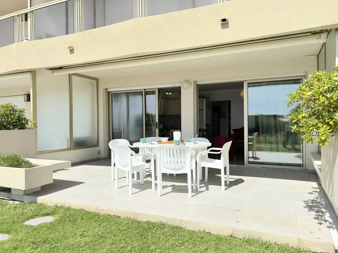 Thalassa Residence