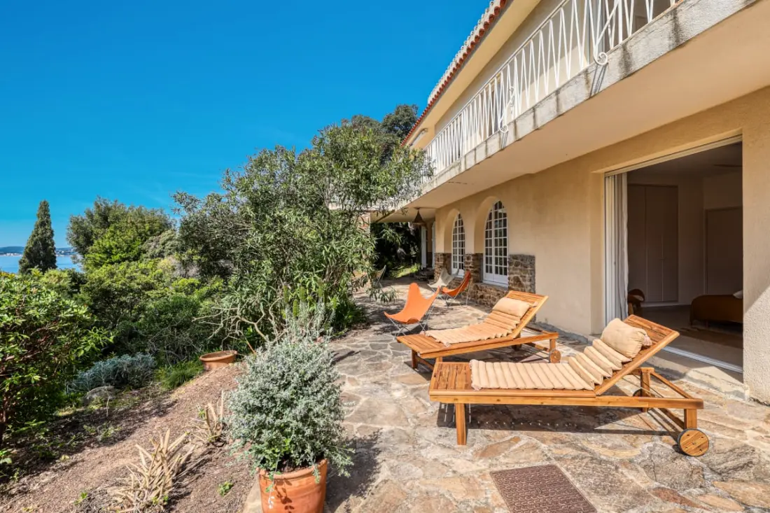 Residence Un Jardin Au Bord De La Méditerranée