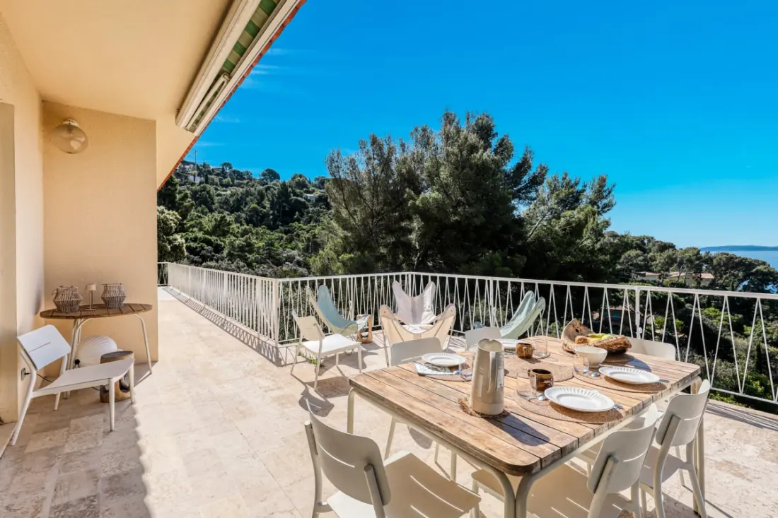 Residence Un Jardin Au Bord De La Méditerranée
