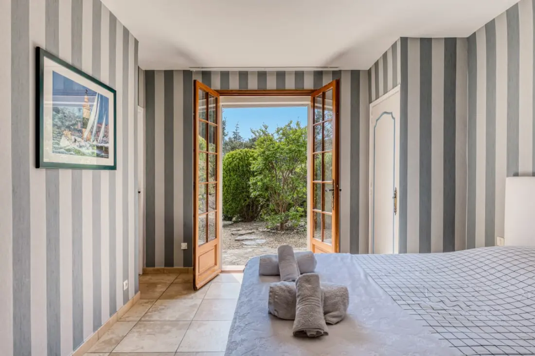 Residence Villa Swimming Pool & Sea • Quiet • St-clair