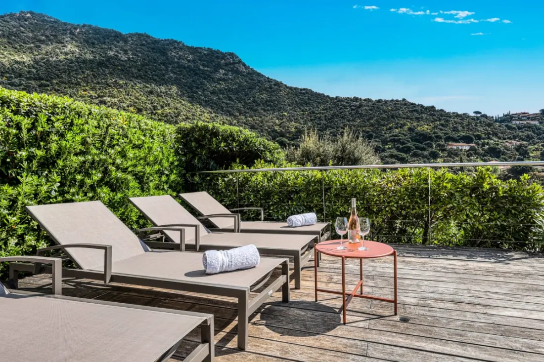 Residence Villa Swimming Pool & Sea • Quiet • St-clair