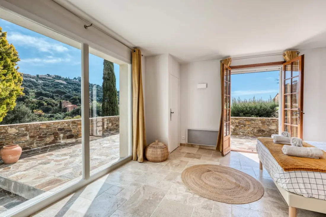 Residence Villa Swimming Pool & Sea • Quiet • St-clair