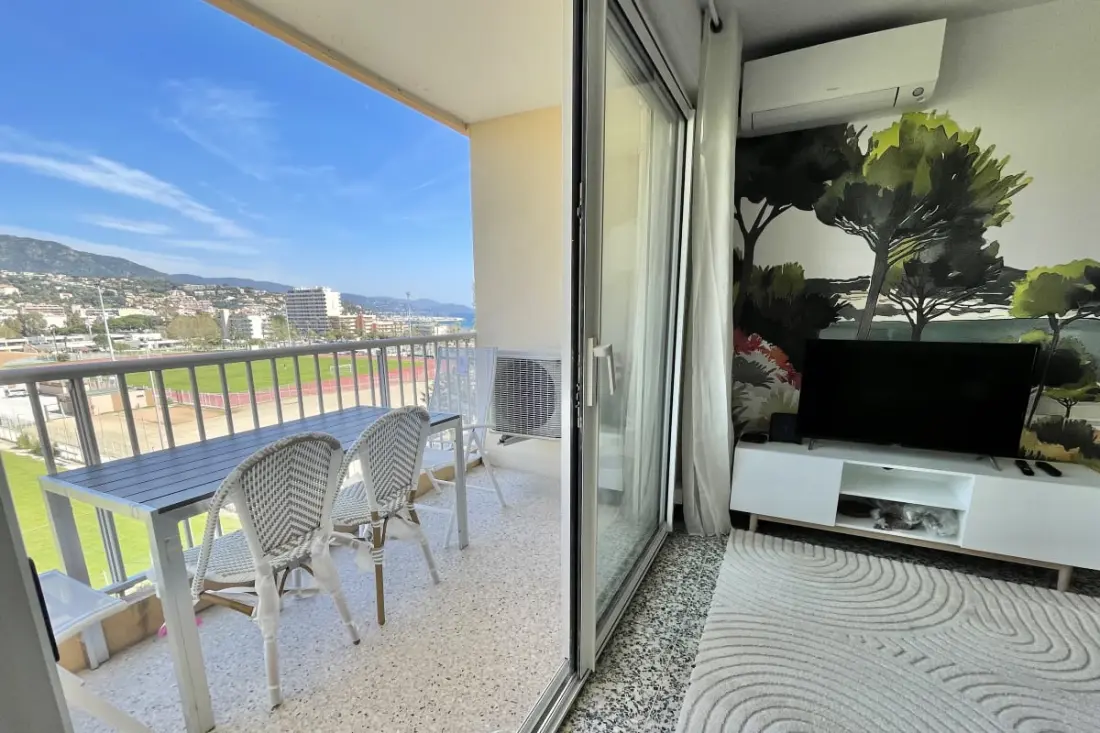 Sea View Residence • úszómedence • Clim • felújított 2026 • Beach 300m • Rangsorolt 3 toe