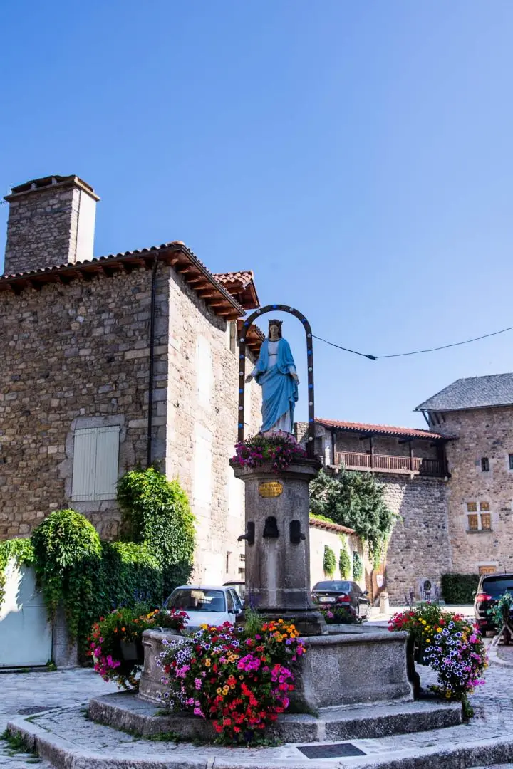 Gîte de France Maison pierre de merceur 3 Ohren