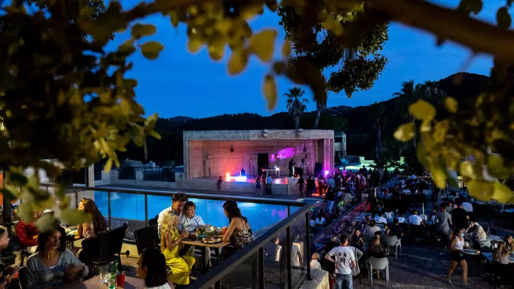 Camping Les Cigales 5 étoiles★★★★★