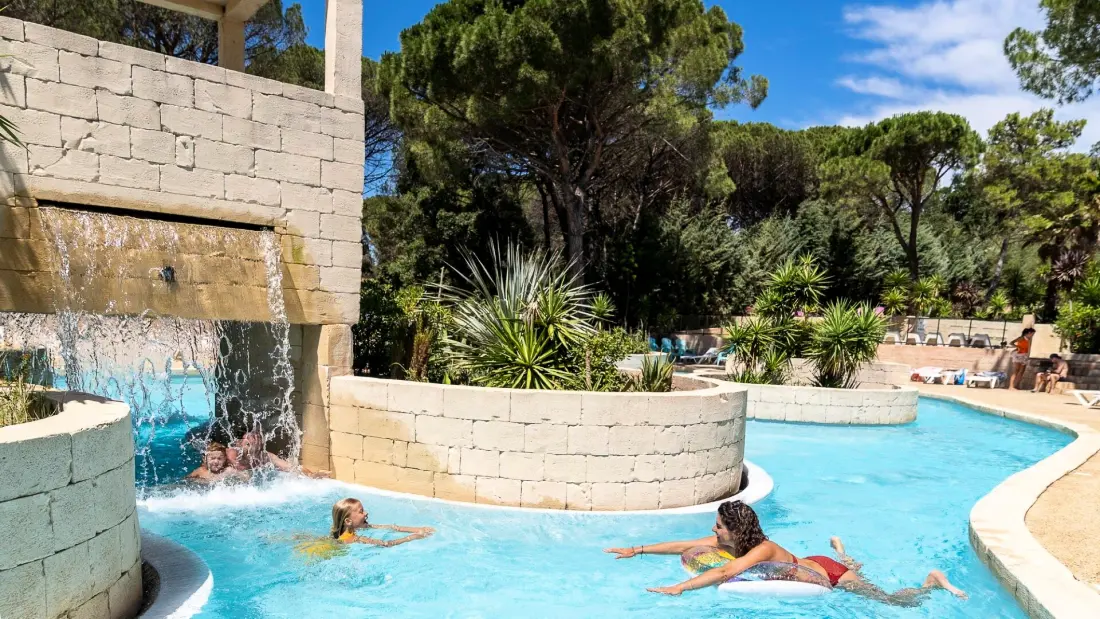 Camping Tikayan Les Cigales 5 Sterne★★★★★