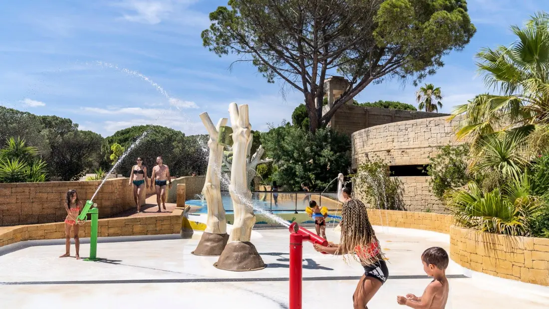 Camping Tikayan Les Cigales 5 Sterne★★★★★
