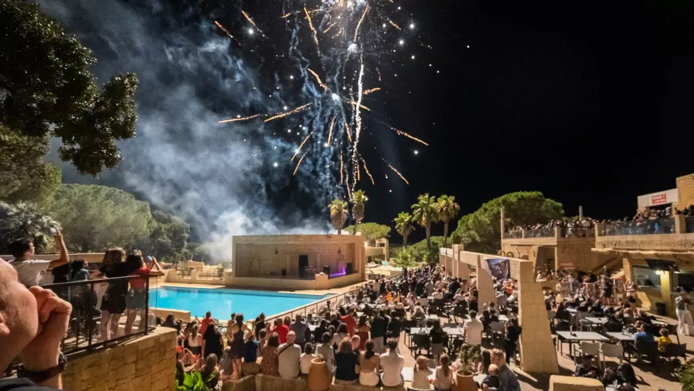 Campsite Tikayan Les Cigales 5 Stars★★★★★