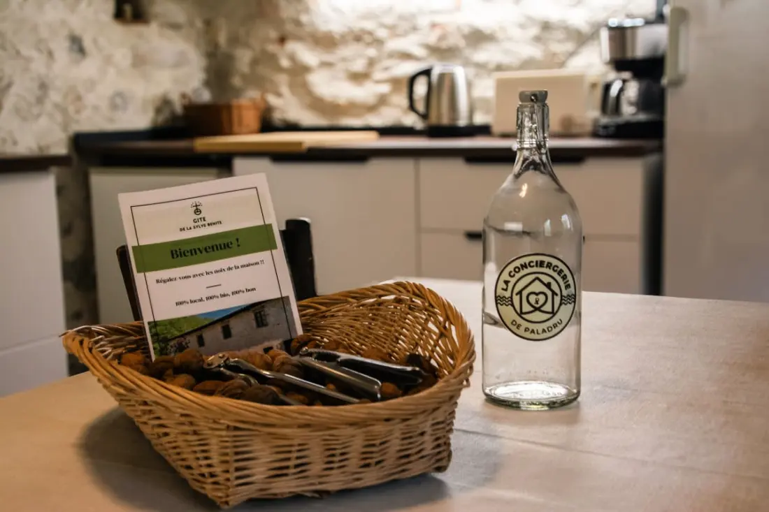 Résidence Chartreuse De La Sylva Benite, Gîte De Characterère Grande Capacité
