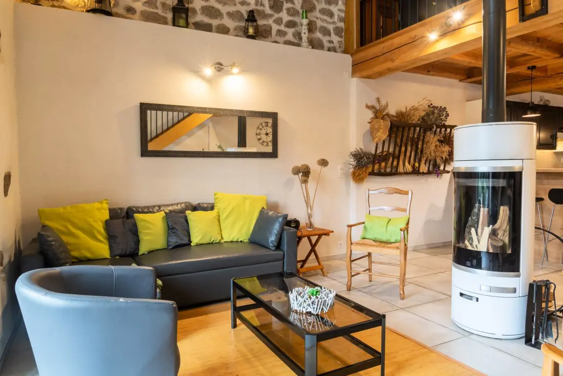 Gîte de France Gîte de la cascade 6/8 pers à rûnes 3 épis