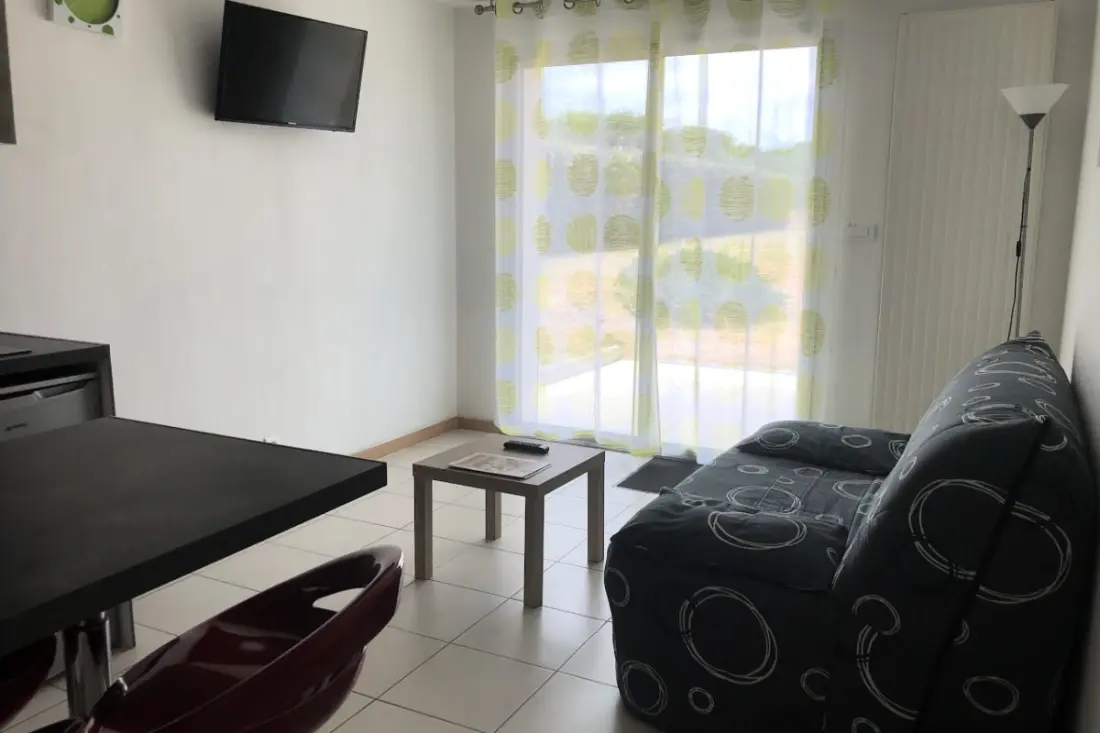 Nid Cosy a tenger közelségében