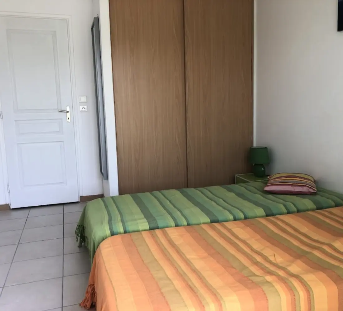 Nid Cosy a tenger közelségében