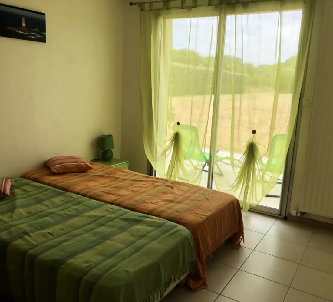 Nid Cosy a tenger közelségében