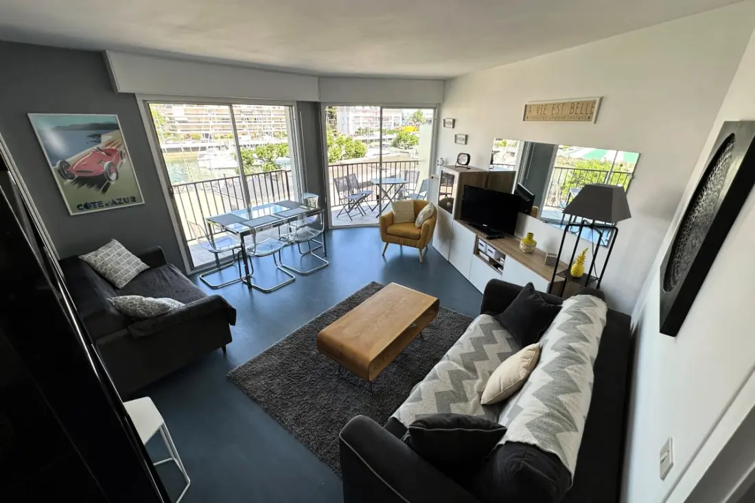 Tágas apartman 68m2, Fényes és Charming