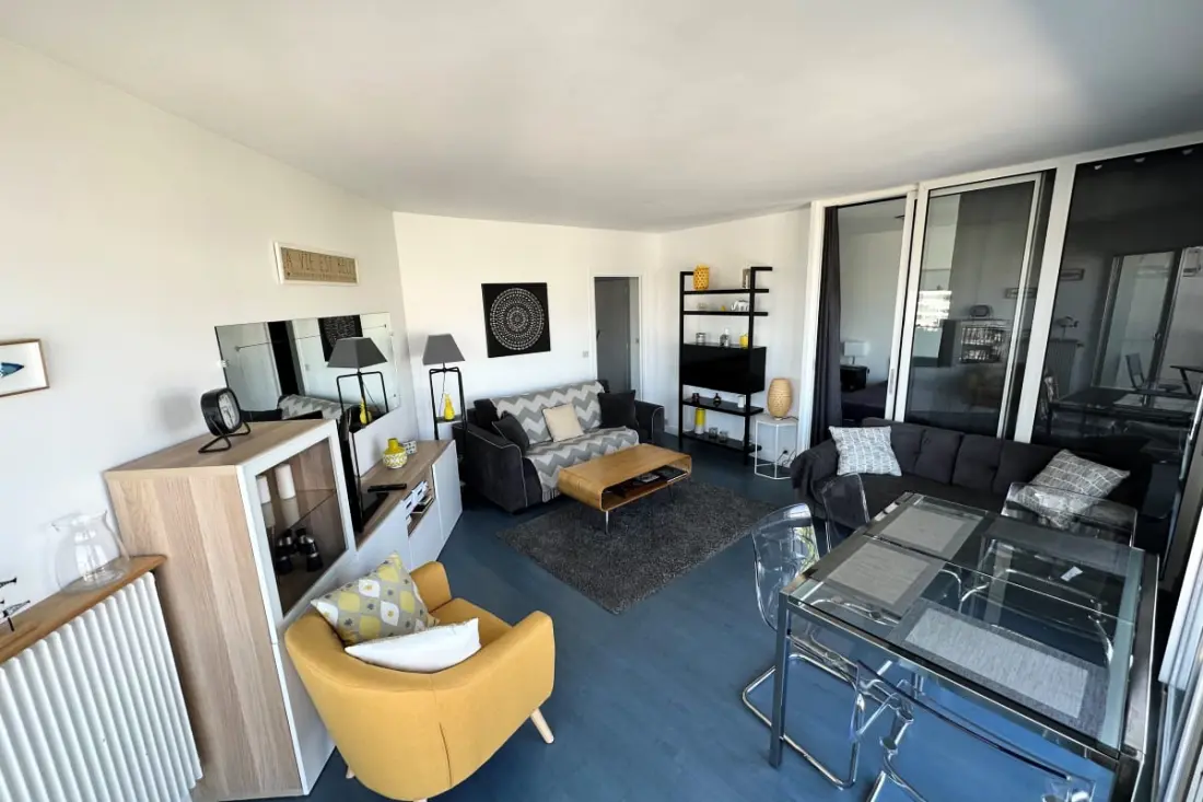 Tágas apartman 68m2, Fényes és Charming