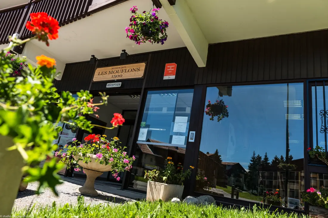 Residencia Pierre & Vacances Les Mouflons I y II 1 Estrellas★