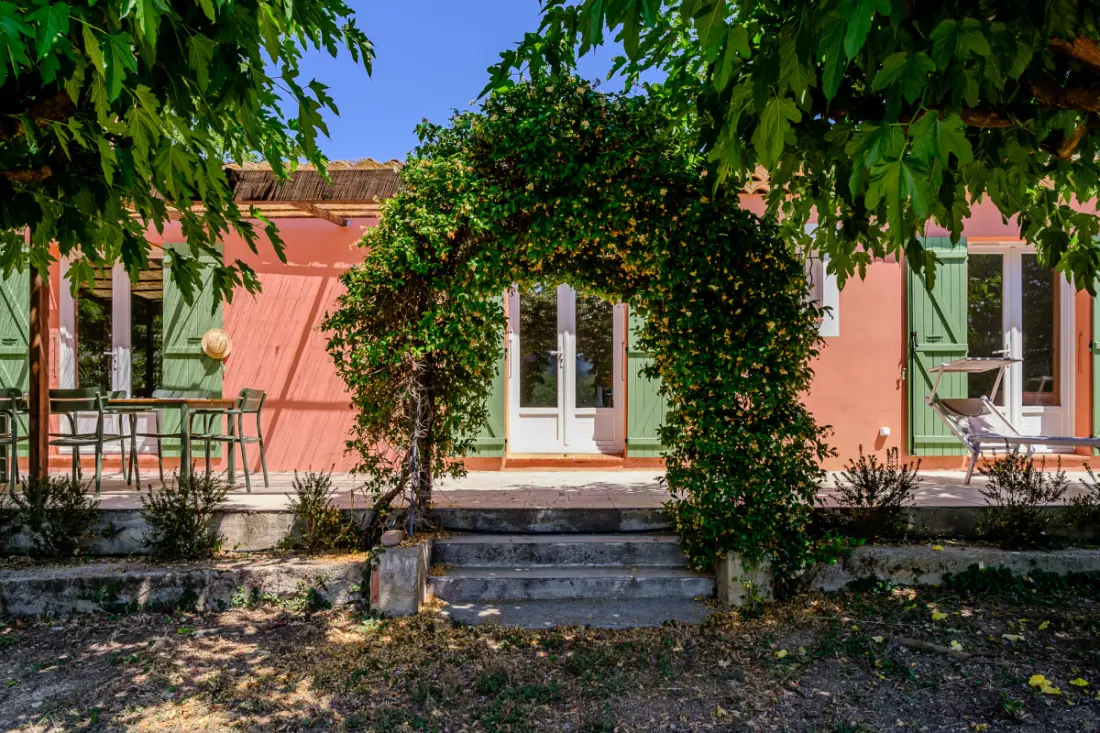 Vigneron House - Domaine Tour Campanets
