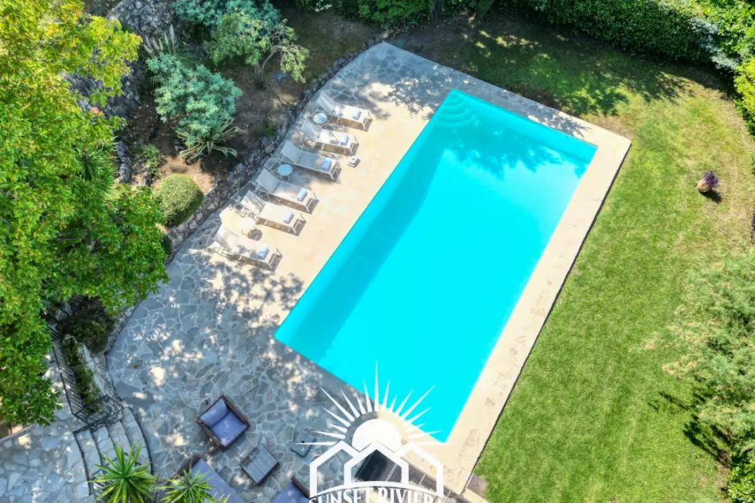 La Rouretane Airco Pool 10 Sunset