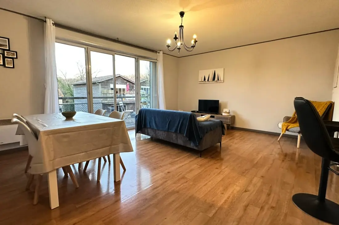 Verdoyant Béke Havre Teich Terrace