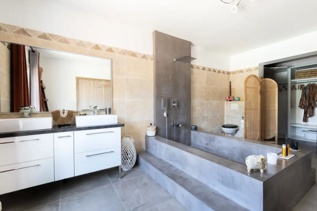 Villa With Pool, Szauna és Jacuzzi Provence
