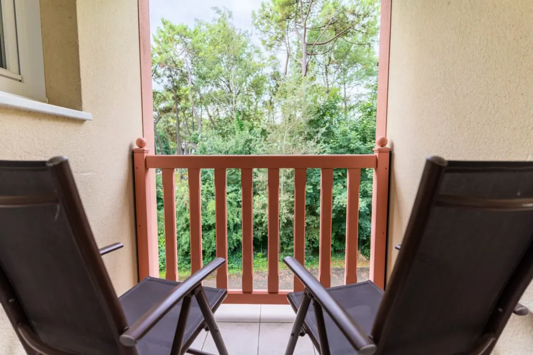Residence apartman 2 szoba Cabin 6 személy medencével, tenisz, parkoló ingyenes 217